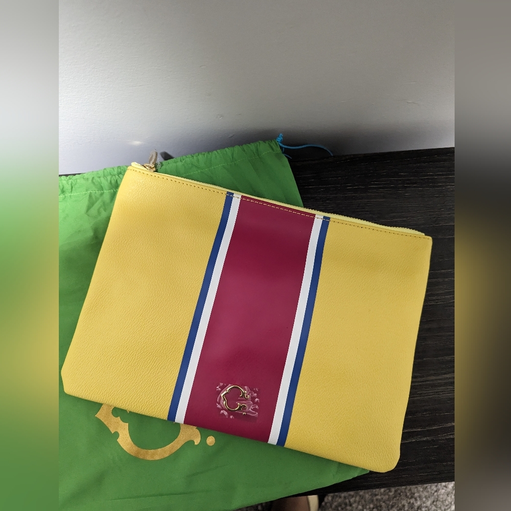 NWOT C. Wonder zip up pouch